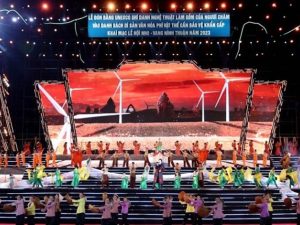 Lễ đón bằng UNESCO Nghệ thuật làm gốm người chăm