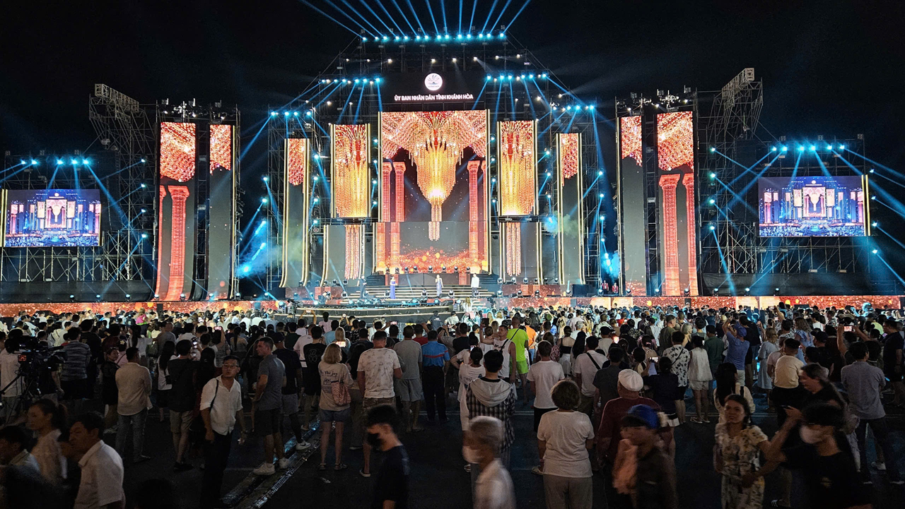 Sự kiện Đêm ngày thứ 2 Giao lưu ca nhạc Quốc tế