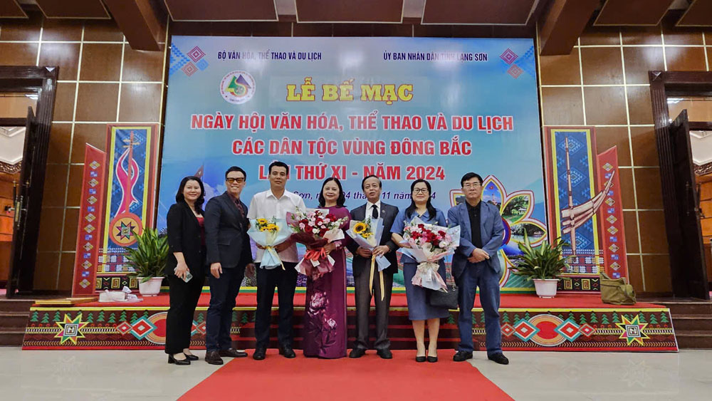 Ngày Hội Văn Hoá Thể Thao & Du Lịch Vùng Đông Bắc