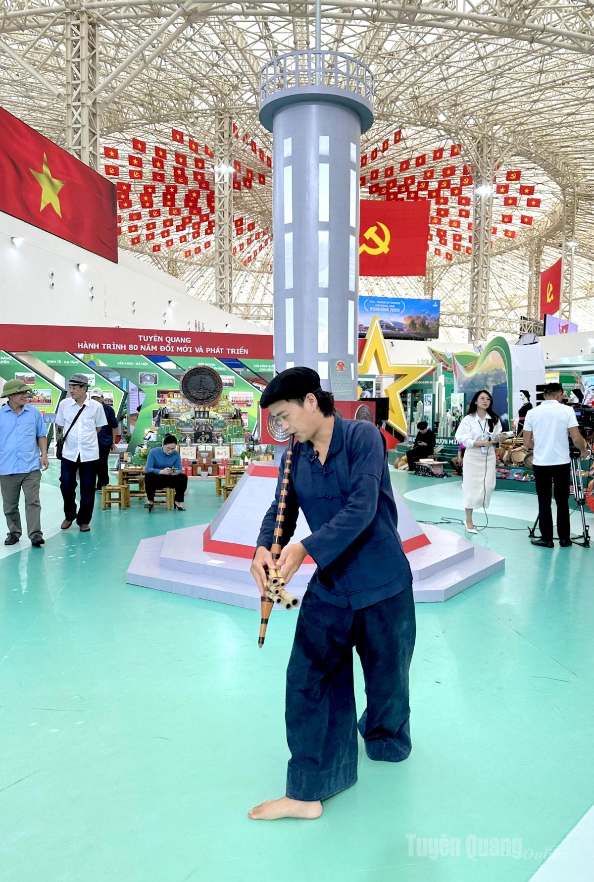 Triển Lãm Thành tựu 80 năm Tuyên Quang 3