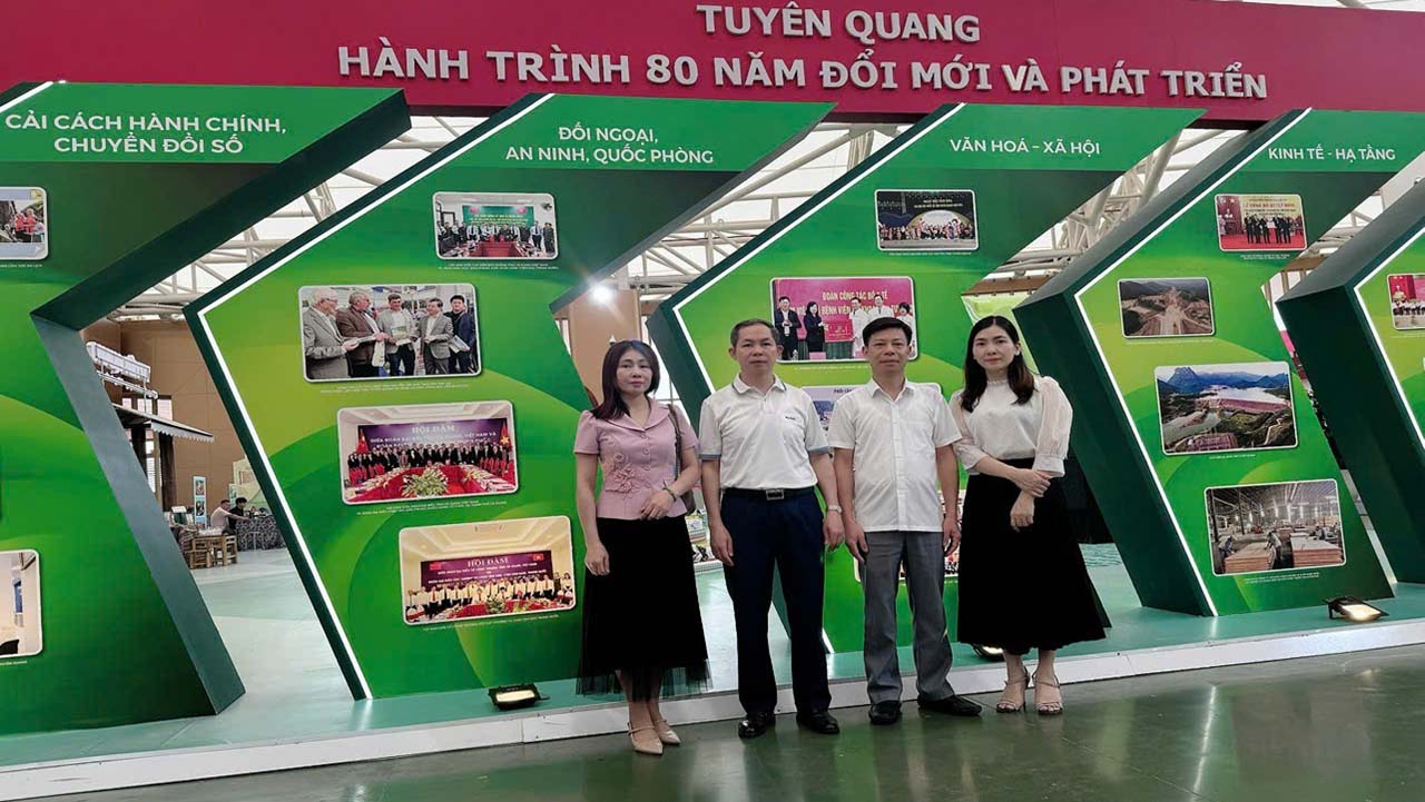 Triển Lãm Thành tựu 80 năm Tuyên Quang 5