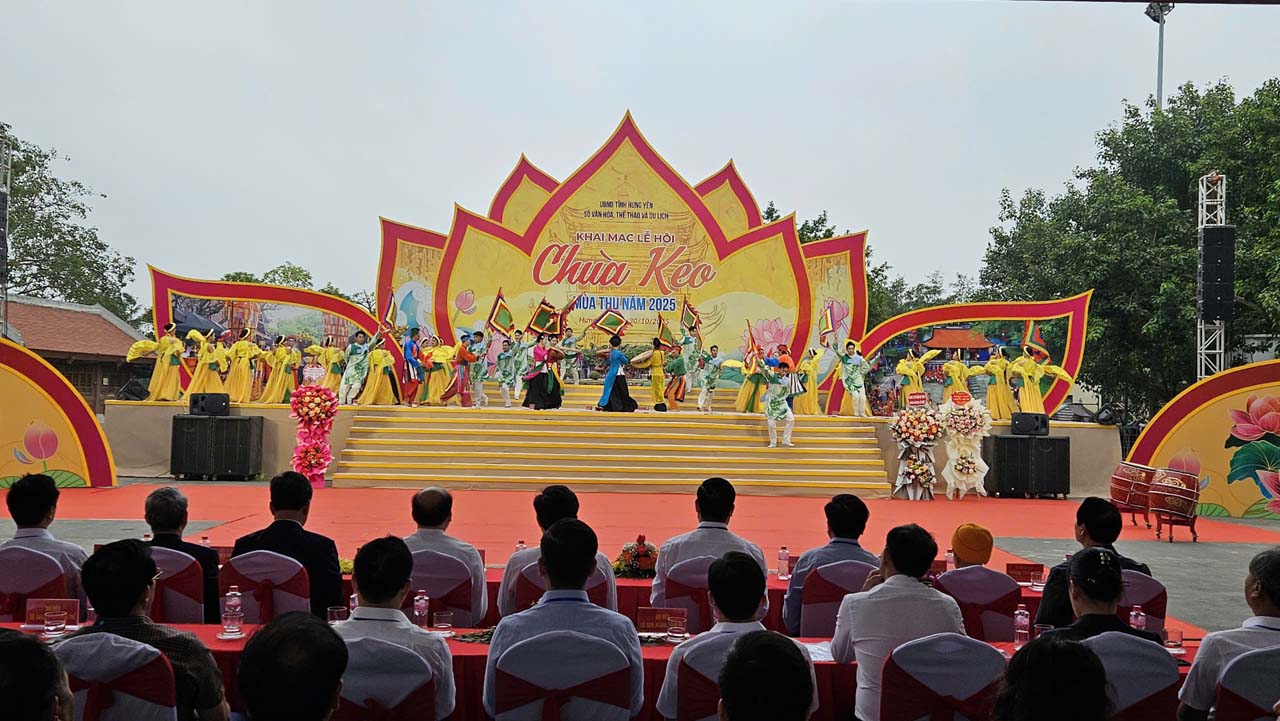 Truyền Thông Rồng Việt Khai mạc Lễ Hội Chùa Keo 3