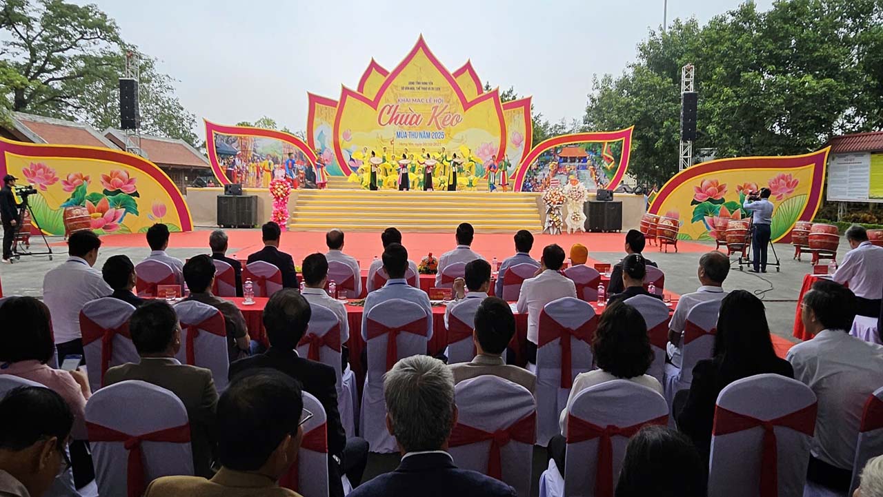 Banner Công ty Truyền thông Rồng Việt